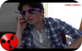 Nuccio VIP parla al telefono con  Linus per radiophonica.com
